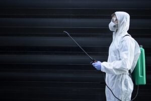 Empresa de limpieza especializada en Valencia - tecnico