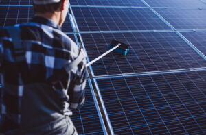 Limpieza de placas solares en Valencia - empresas